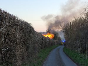 Firefighters tackle thatched roof blaze in north Hampshire