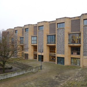 Winchester_Combined_Court_Centre.jpg