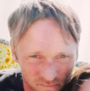 leigh.png