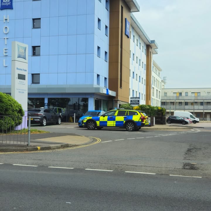 Portsmouth hotel evacuated after reported room fire at ibis in Fratton Way