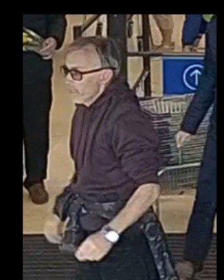 Police release CCTV image after shoplifting victim assaulted in Petersfield Tesco