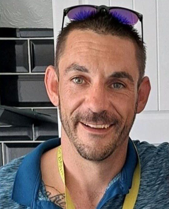 Urgent appeal to find missing Cowes man Darren Cook