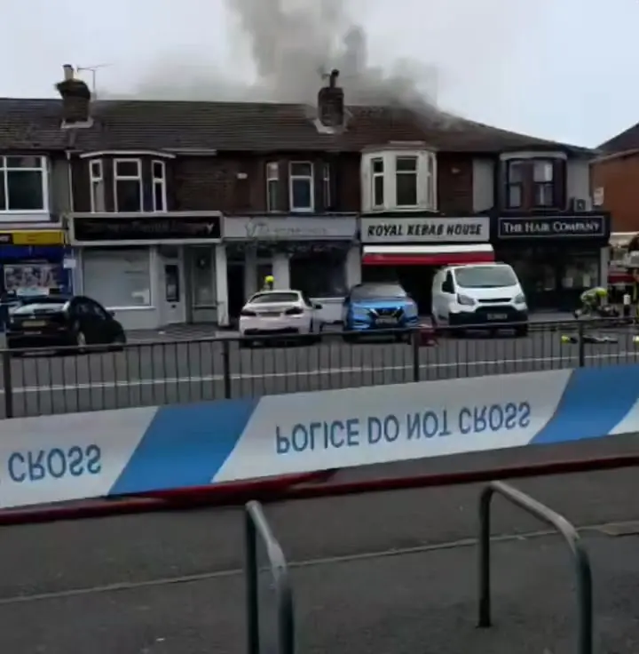 Flat fire in Cosham closes railway station as crews tackle blaze