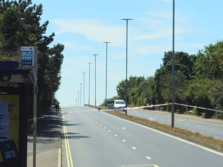 Serious Collision Causes Major Delays on Eastern Road as SailGP Traffic Adds to Congestion